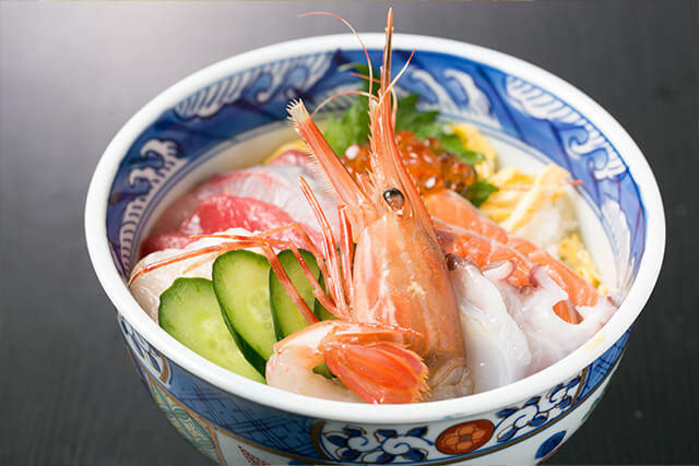 豪華海鮮丼